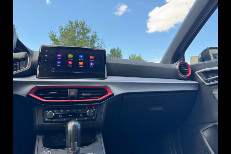 Seat Ibiza 1.0 EcoTSI FR Business Intense AUTOMAAT / 81 KW / 110 PK / PDC / CARPLAY / NAVI / CRUISE / LED / ZWARTE HEMEL / ECC