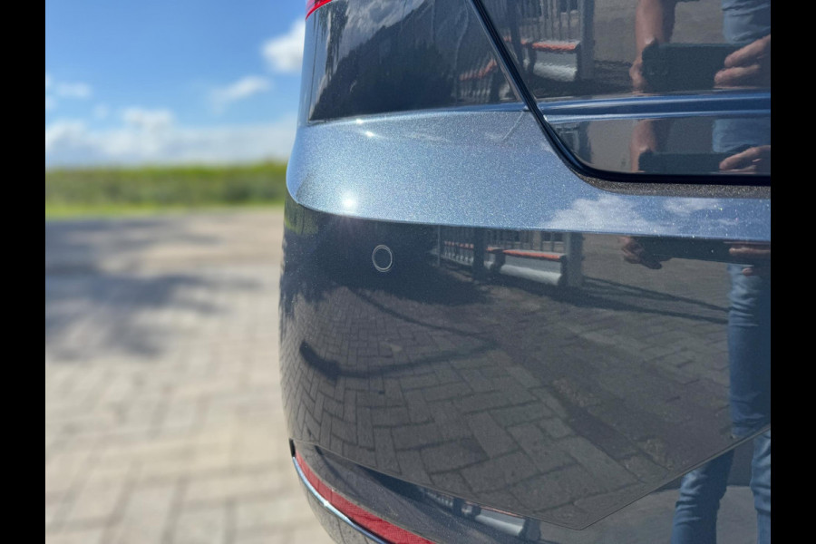 Seat Ibiza 1.0 EcoTSI FR Business Intense AUTOMAAT / 81 KW / 110 PK / PDC / CARPLAY / NAVI / CRUISE / LED / ZWARTE HEMEL / ECC