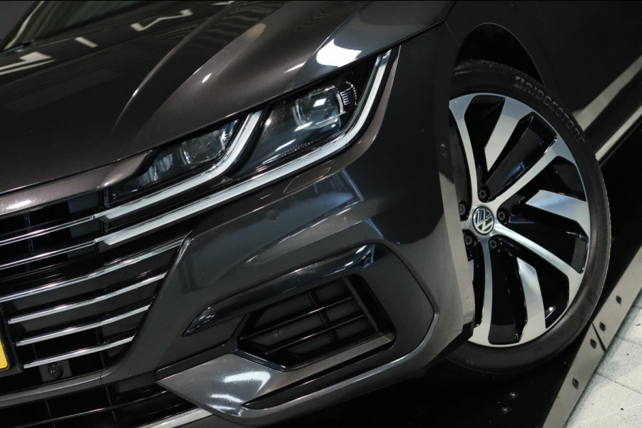 Volkswagen Arteon 2.0 TSI 3x R-Line / PANODAK / VIRTUAL / KEYLESS / ACC / HUD / 360