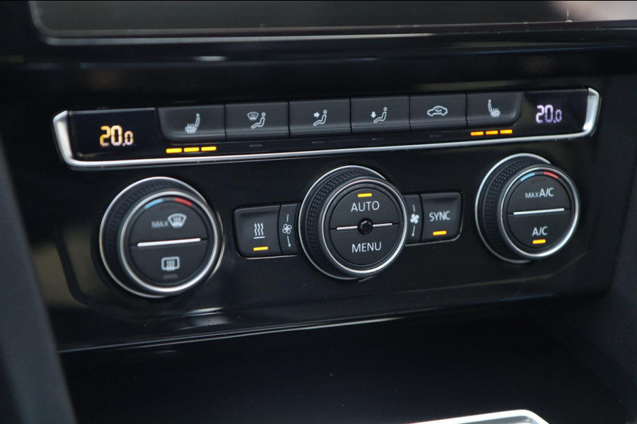Volkswagen Arteon 2.0 TSI 3x R-Line / PANODAK / VIRTUAL / KEYLESS / ACC / HUD / 360