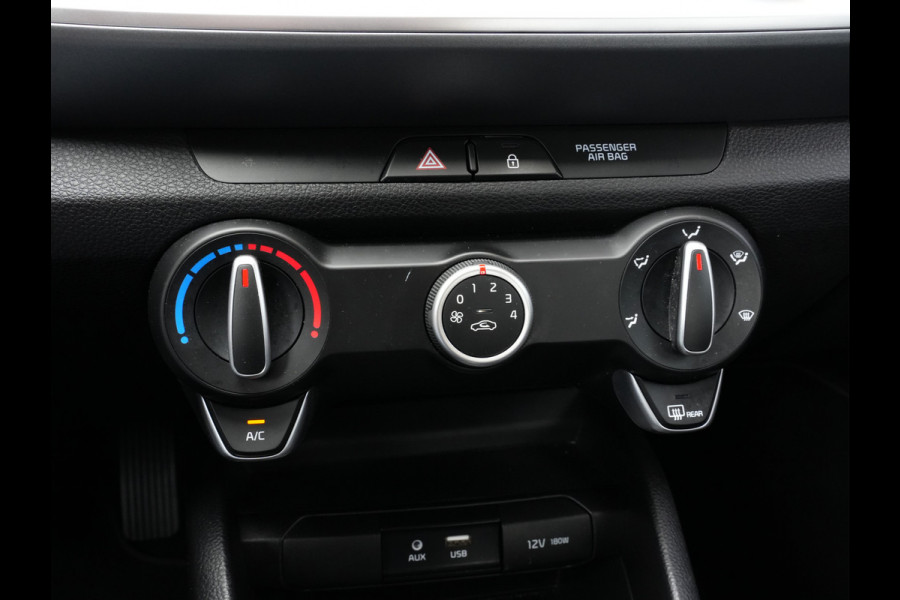 Kia Stonic 1.0 T-GDi DynamicLine | Navigatie | Camera | Android/Apple Carplay