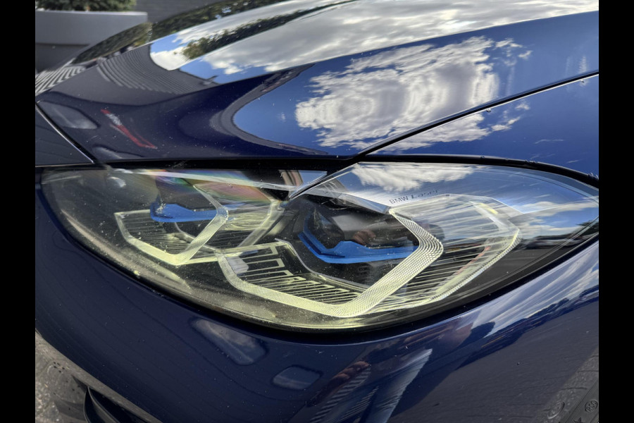 BMW 4 Serie Coupé 430i High Executive M-Sport | Panoramadak | Carbon | Head-Up Display | Camera | Harmon Kardon |