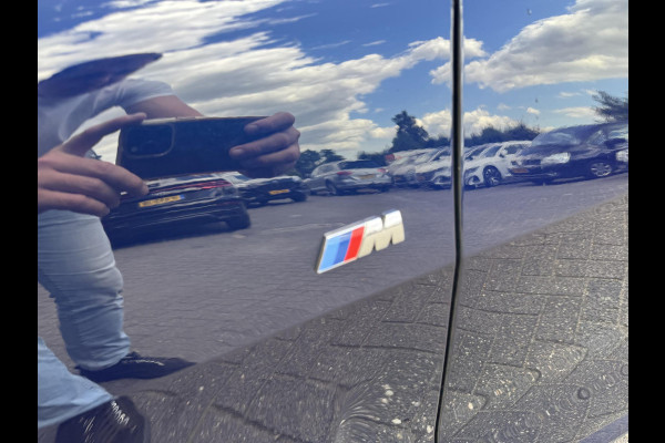 BMW 4 Serie Coupé 430i High Executive M-Sport | Panoramadak | Carbon | Head-Up Display | Camera | Harmon Kardon |