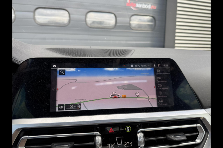 BMW 4 Serie Coupé 430i High Executive M-Sport | Panoramadak | Carbon | Head-Up Display | Camera | Harmon Kardon |