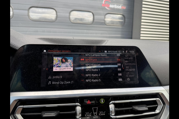 BMW 4 Serie Coupé 430i High Executive M-Sport | Panoramadak | Carbon | Head-Up Display | Camera | Harmon Kardon |