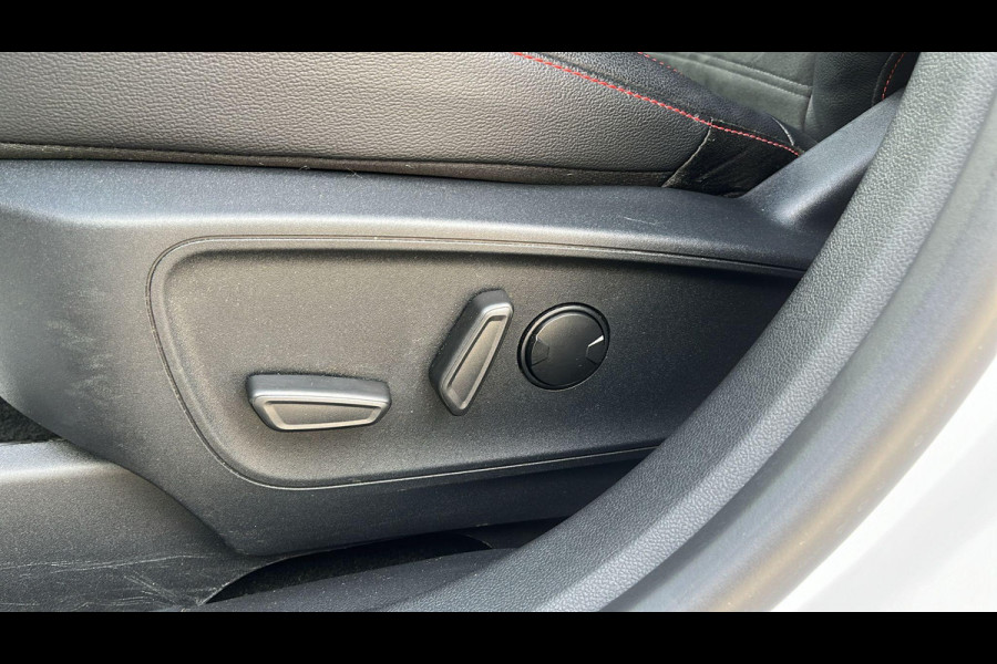 Ford Kuga 2.5 PHEV ST-Line X Afneembare trekhaak | Winterpakket | panorama-dak