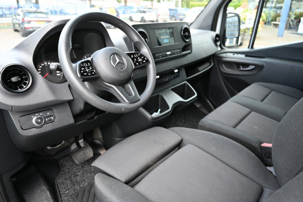 Mercedes-Benz Sprinter 317 CDI L3H2 3500 KG trekhaak, Geveerde stoel, MBUX met camera