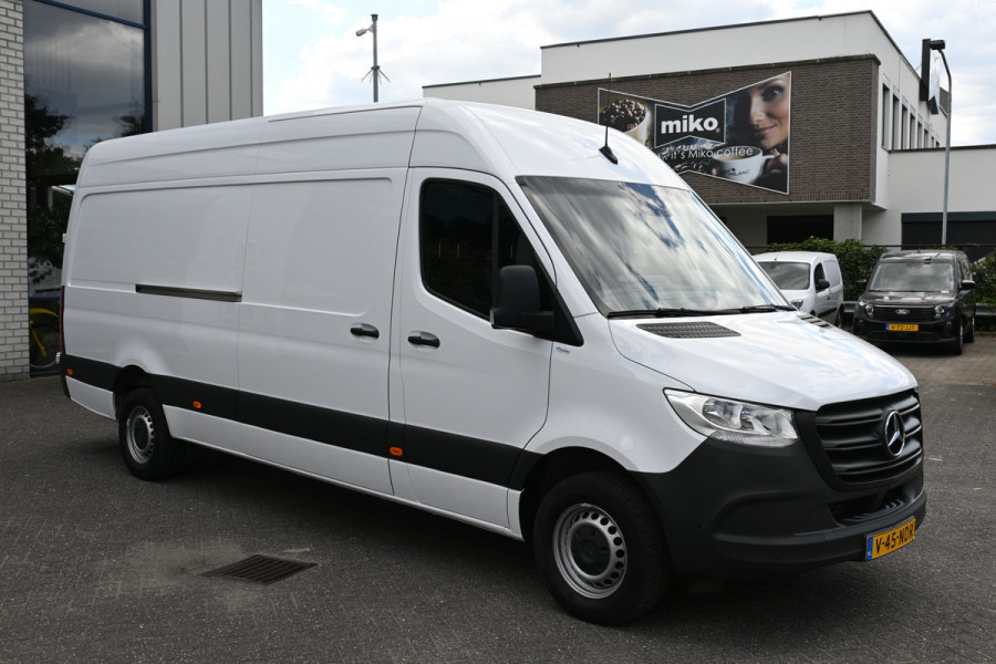 Mercedes-Benz Sprinter 317 CDI L3H2 3500 KG trekhaak, Geveerde stoel, MBUX met camera