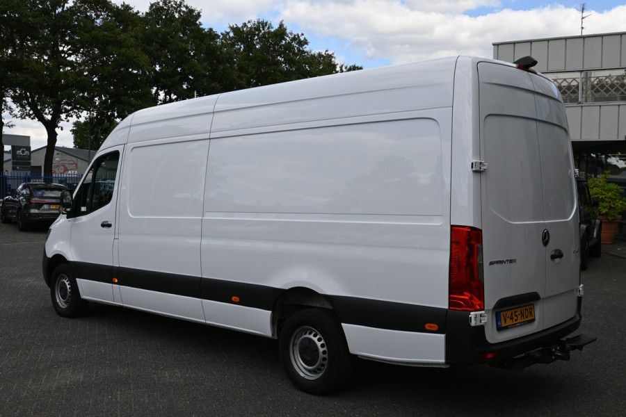 Mercedes-Benz Sprinter 317 CDI L3H2 3500 KG trekhaak, Geveerde stoel, MBUX met camera