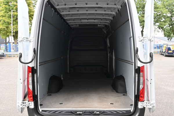 Mercedes-Benz Sprinter 317 CDI L3H2 3500 KG trekhaak, Geveerde stoel, MBUX met camera