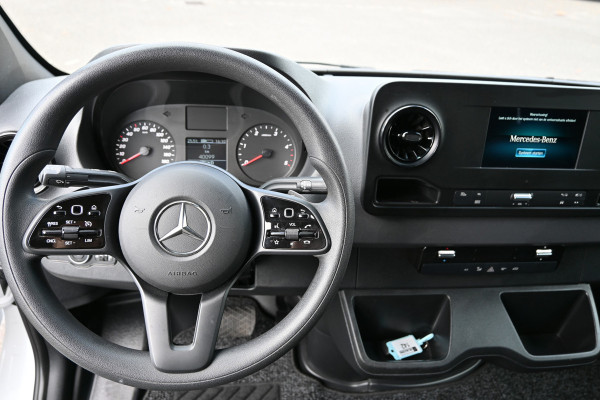 Mercedes-Benz Sprinter 317 CDI L3H2 3500 KG trekhaak, Geveerde stoel, MBUX met camera