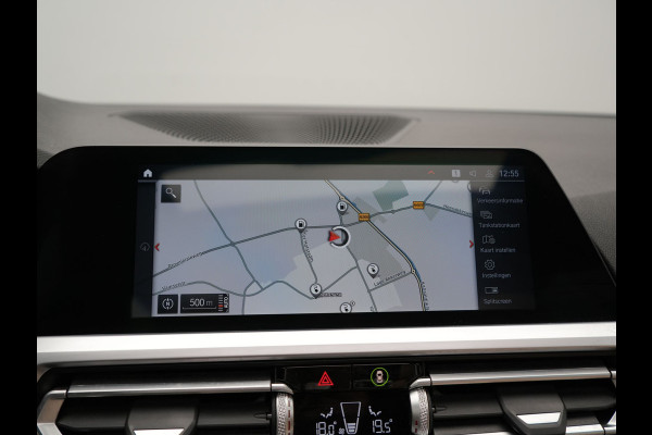 BMW 3 Serie Touring 330e Plug in Hybrid 293pk Dealer O.H | PHEV | Trekhaak Afneembaar | Panodak | Camera | 19" L.M |  Apple Carplay | LED | Leder | DAB |