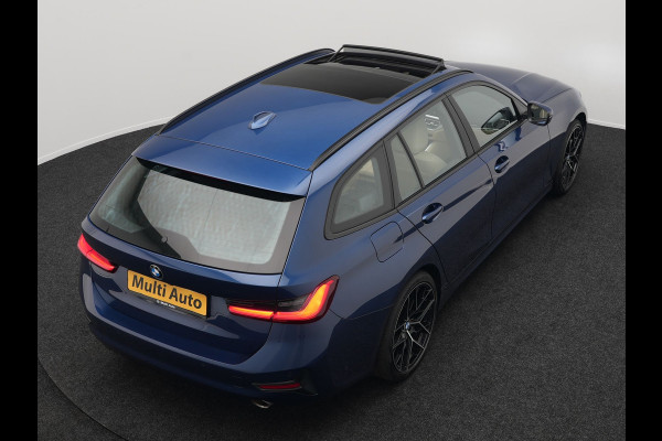 BMW 3 Serie Touring 330e Plug in Hybrid 293pk Dealer O.H | PHEV | Trekhaak Afneembaar | Panodak | Camera | 19" L.M |  Apple Carplay | LED | Leder | DAB |