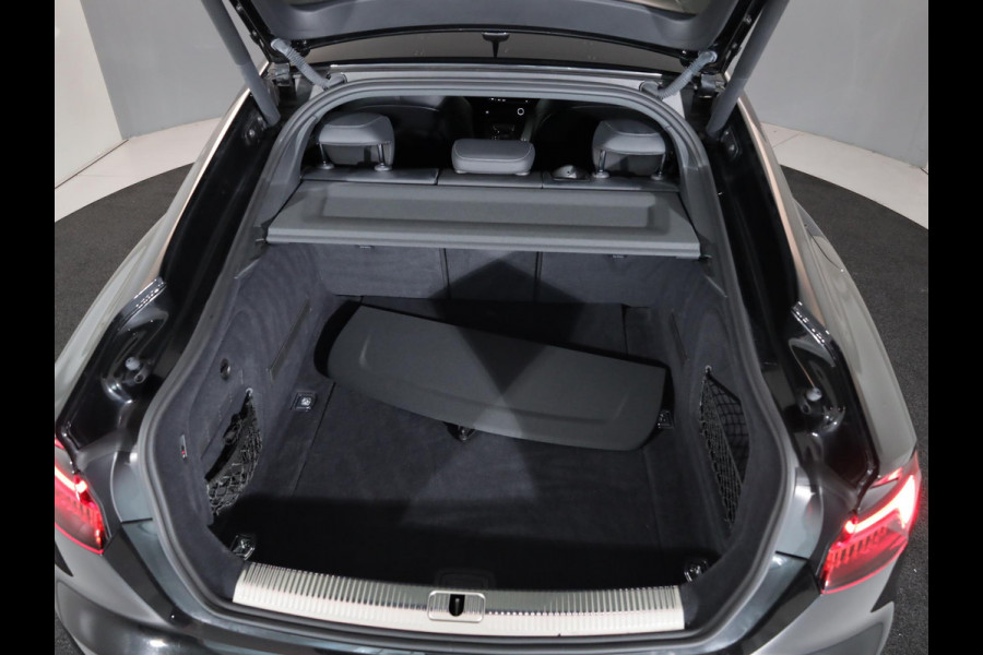 Audi A5 Sportback 40 TFSI Sport S-line Edition 190 pk S-tronic | Navigatie | Trekhaak | Parkeersensoren achter | Autom. airco (3 zones) | Stoelverwarming | S-line |