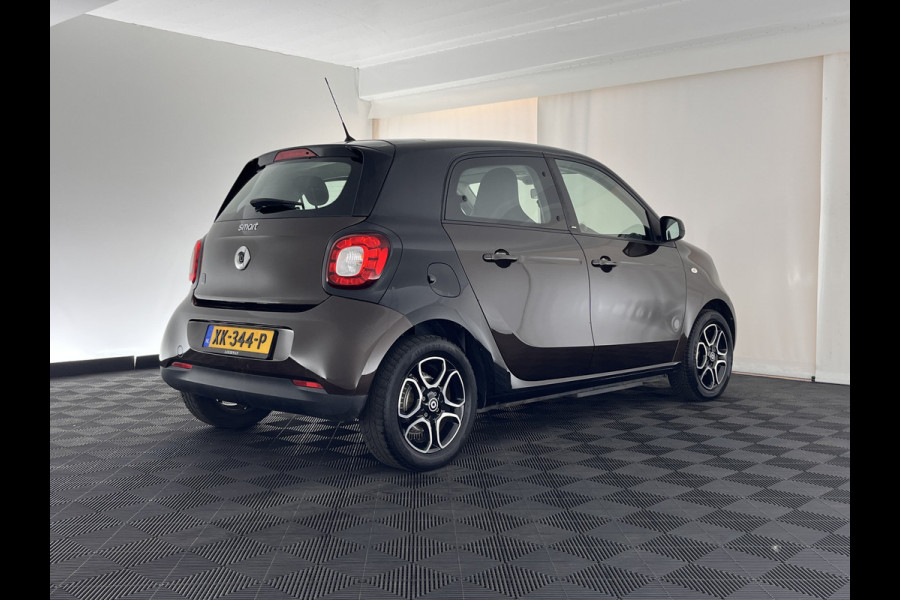 Smart Forfour electric drive prime 18 kWh *PANO | LUXURY-LEATHER | NAVI-FULLMAP | CAMERA | HEATED-COMFORTSEATS | AIRCO | CRUISE | 15''ALU*