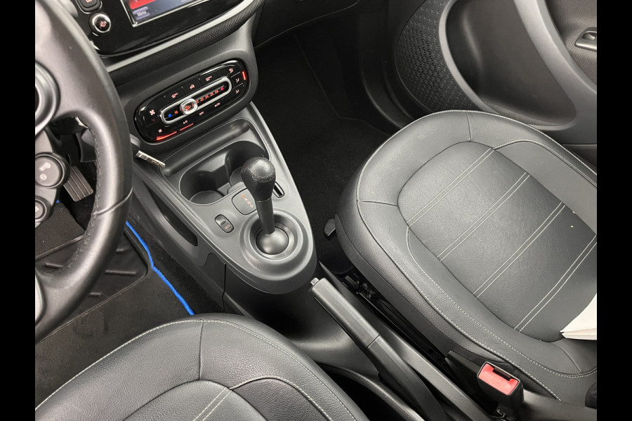 Smart Forfour electric drive prime 18 kWh *PANO | LUXURY-LEATHER | NAVI-FULLMAP | CAMERA | HEATED-COMFORTSEATS | AIRCO | CRUISE | 15''ALU*