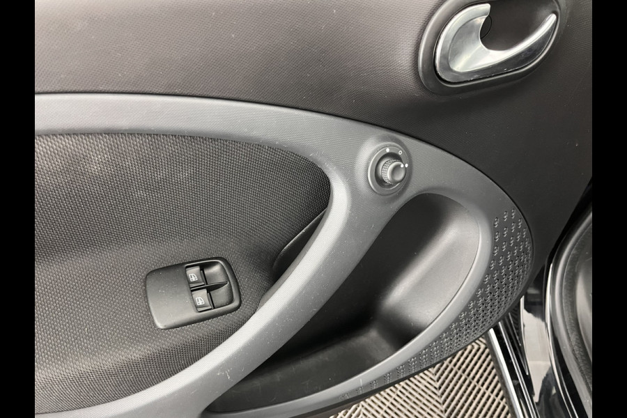 Smart Forfour electric drive prime 18 kWh *PANO | LUXURY-LEATHER | NAVI-FULLMAP | CAMERA | HEATED-COMFORTSEATS | AIRCO | CRUISE | 15''ALU*