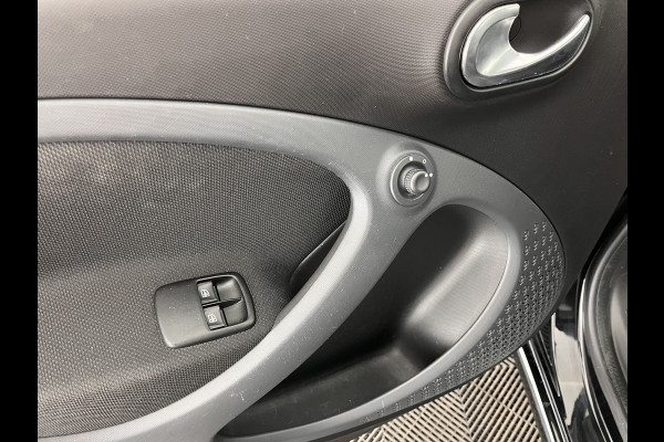 Smart Forfour electric drive prime 18 kWh *PANO | LUXURY-LEATHER | NAVI-FULLMAP | CAMERA | HEATED-COMFORTSEATS | AIRCO | CRUISE | 15''ALU*