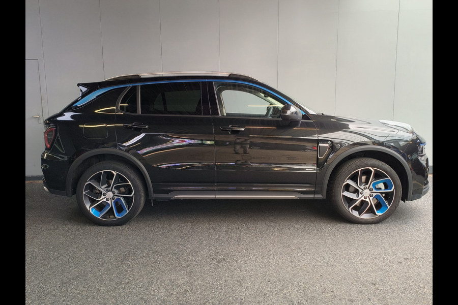 Lynk & Co 01 1.5  261PK Plug-in Hybrid * 360* camera Pano/dak Apple/Carplay Adaptive/Cruise Rijklaar + Fabrieksgarantie tot 02-2027 Henk Jongen Auto's in Helmond,  al 50 jaar service zoals 't hoort!
