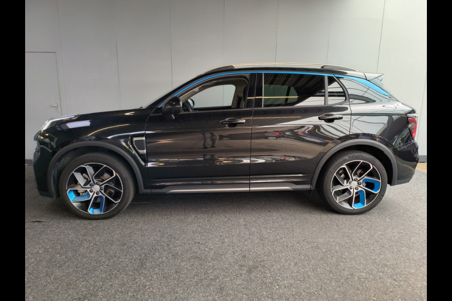 Lynk & Co 01 1.5  261PK Plug-in Hybrid * 360* camera Pano/dak Apple/Carplay Adaptive/Cruise Rijklaar + Fabrieksgarantie tot 02-2027 Henk Jongen Auto's in Helmond,  al 50 jaar service zoals 't hoort!