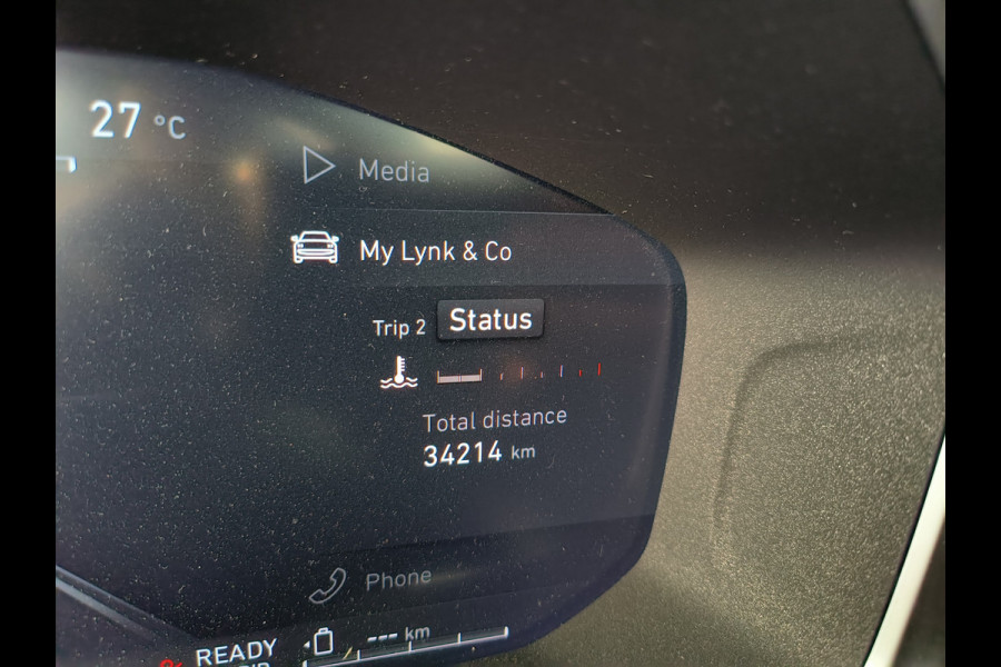 Lynk & Co 01 1.5  261PK Plug-in Hybrid * 360* camera Pano/dak Apple/Carplay Adaptive/Cruise Rijklaar + Fabrieksgarantie tot 02-2027 Henk Jongen Auto's in Helmond,  al 50 jaar service zoals 't hoort!