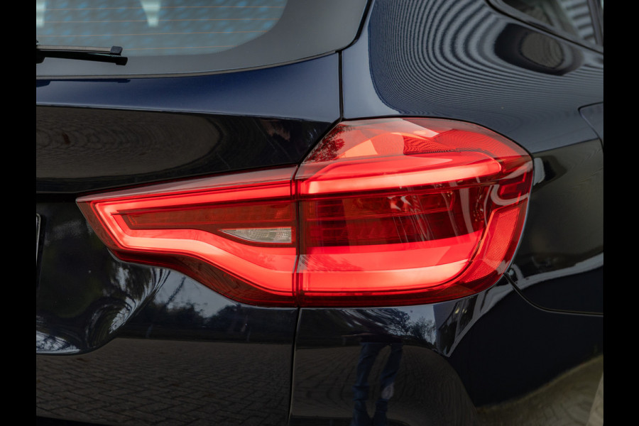 BMW X3 M40i xDrive - Pano - Trekhaak - Memory - Harman Kardon - Standkachel