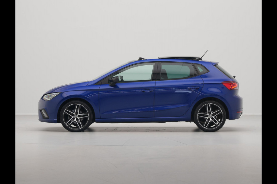 Seat Ibiza 1.0 TSI 115pk FR Business Intense Panorama Beats Audio Navigatie Camera Stoelverwarming 115