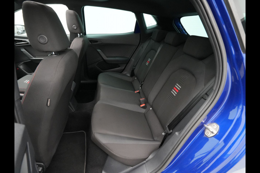 Seat Ibiza 1.0 TSI 115pk FR Business Intense Panorama Beats Audio Navigatie Camera Stoelverwarming 115