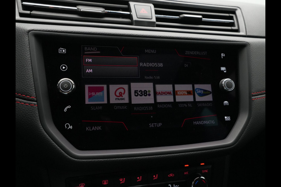 Seat Ibiza 1.0 TSI 115pk FR Business Intense Panorama Beats Audio Navigatie Camera Stoelverwarming 115