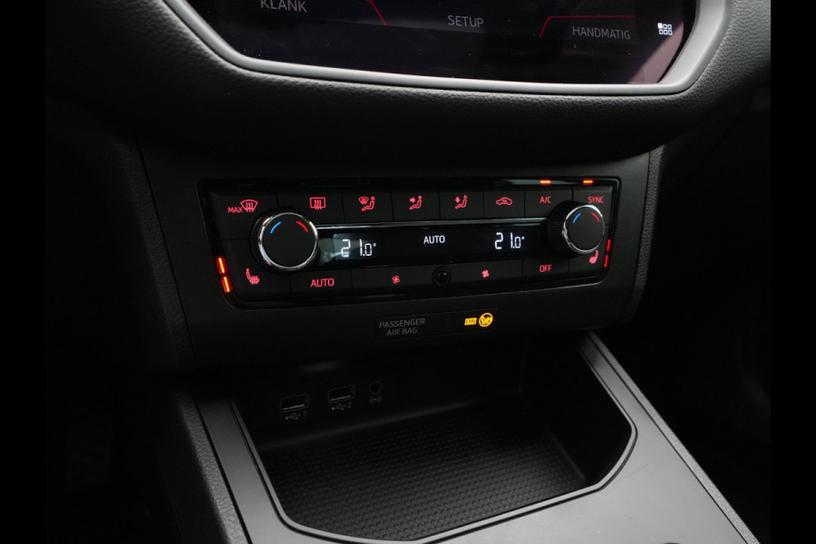 Seat Ibiza 1.0 TSI 115pk FR Business Intense Panorama Beats Audio Navigatie Camera Stoelverwarming 115