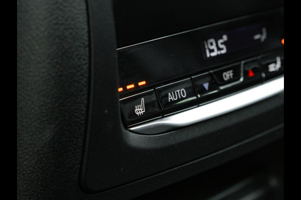 BMW X3 M40i xDrive - Pano - Trekhaak - Memory - Harman Kardon - Standkachel