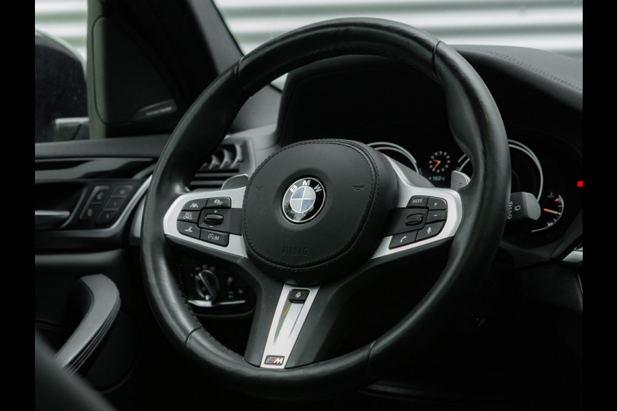 BMW X3 M40i xDrive - Pano - Trekhaak - Memory - Harman Kardon - Standkachel