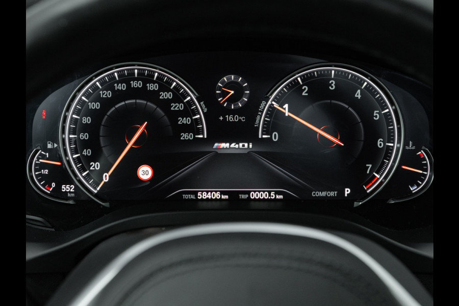 BMW X3 M40i xDrive - Pano - Trekhaak - Memory - Harman Kardon - Standkachel