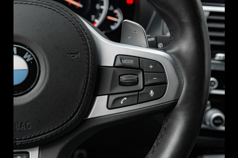 BMW X3 M40i xDrive - Pano - Trekhaak - Memory - Harman Kardon - Standkachel