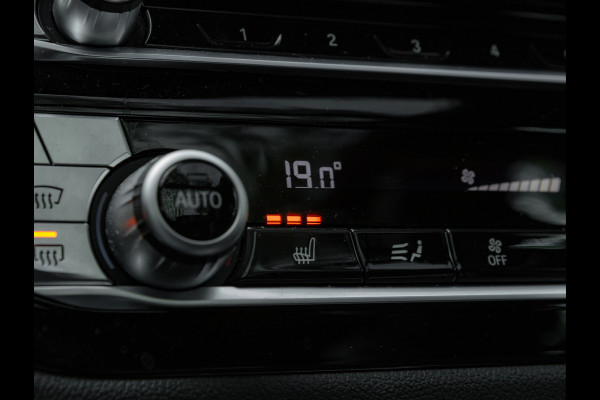 BMW X3 M40i xDrive - Pano - Trekhaak - Memory - Harman Kardon - Standkachel