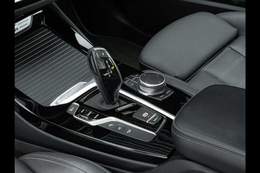 BMW X3 M40i xDrive - Pano - Trekhaak - Memory - Harman Kardon - Standkachel