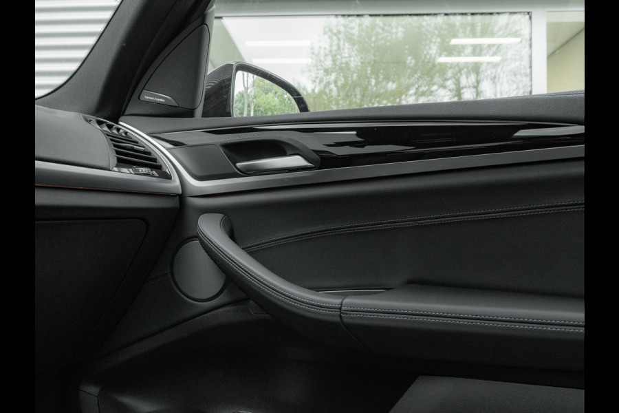 BMW X3 M40i xDrive - Pano - Trekhaak - Memory - Harman Kardon - Standkachel