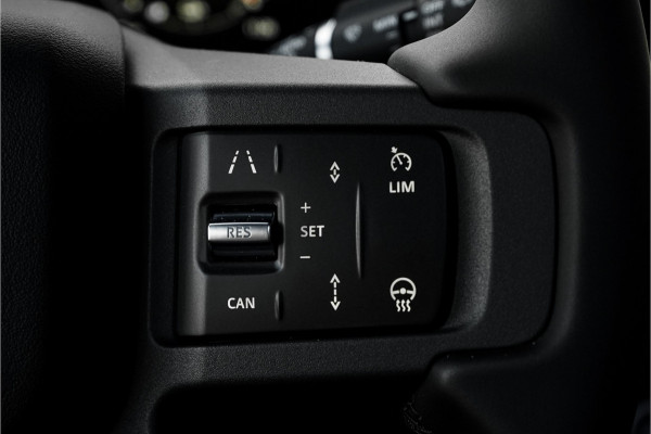 Land Rover Defender 110 2.0 P300e 110 X-Dynamic SE Pano ACC 360° Memory Seats