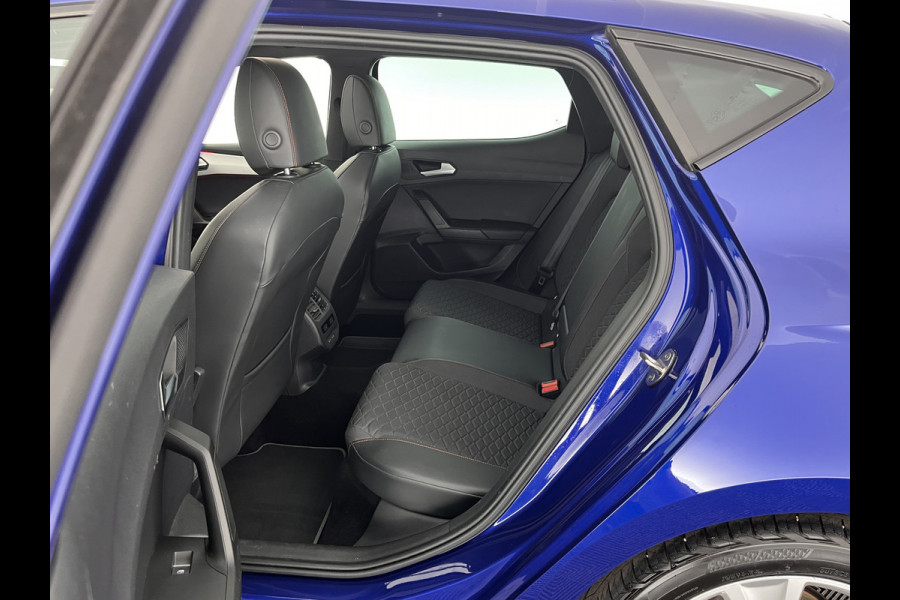 Seat Leon 2.0 TDI FR Launch Edition Aut. *PANO | 1/2LEATHER | FULL-LED | DIGI-COCKPIT | SPORT-SEATS | NAVI-FULLMAP | ECC | PDC | 17''ALU*