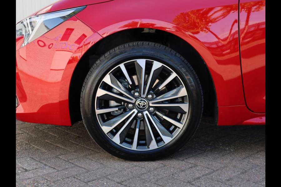 Toyota Corolla Touring Sports Hybrid 200 Dynamic | Half Leder | Stoelverwarming | Parkeersenso