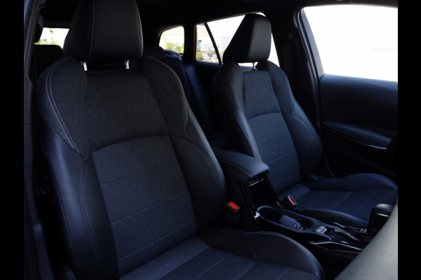 Toyota Corolla Touring Sports Hybrid 200 Dynamic | Half Leder | Stoelverwarming | Parkeersenso