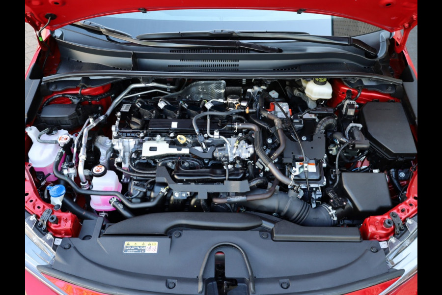 Toyota Corolla Touring Sports Hybrid 200 Dynamic | Half Leder | Stoelverwarming | Parkeersenso