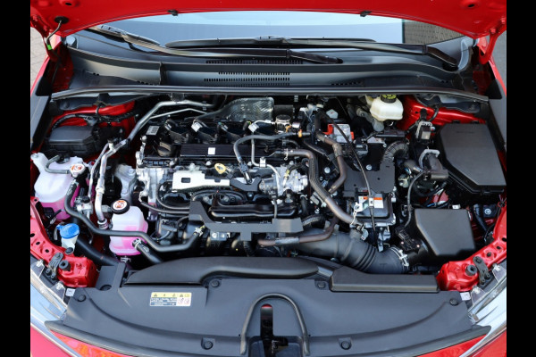 Toyota Corolla Touring Sports Hybrid 200 Dynamic | Half Leder | Stoelverwarming | Parkeersenso