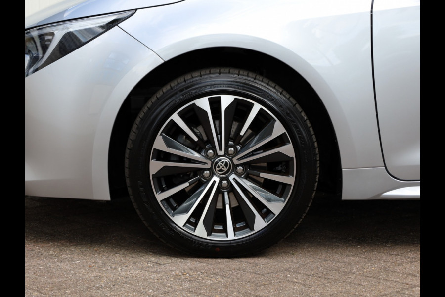 Toyota Corolla Touring Sports Hybrid 200 Dynamic | LED | Stoelverwarming | Electrische Achterk