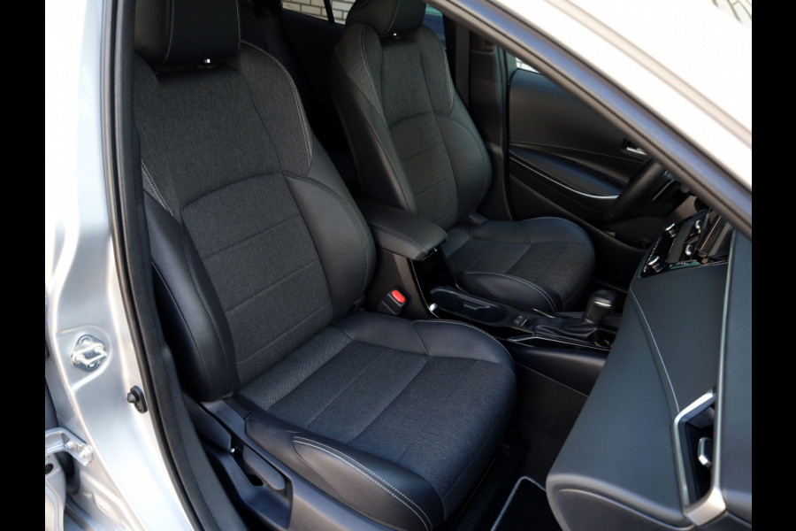 Toyota Corolla Touring Sports Hybrid 200 Dynamic | LED | Stoelverwarming | Electrische Achterk