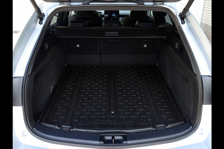Toyota Corolla Touring Sports Hybrid 200 Dynamic | LED | Stoelverwarming | Electrische Achterk