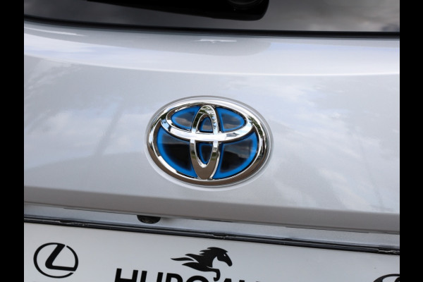 Toyota Corolla Touring Sports Hybrid 200 Dynamic | LED | Stoelverwarming | Electrische Achterk