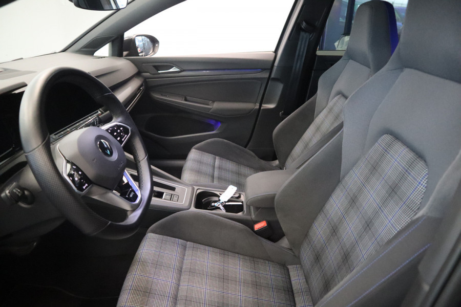 Volkswagen Golf 1.4 eHybrid GTE 5-Drs. Full-led Navigatie Sfeerverlichting