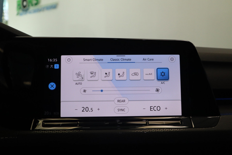 Volkswagen Golf 1.4 eHybrid GTE 5-Drs. Full-led Navigatie Sfeerverlichting