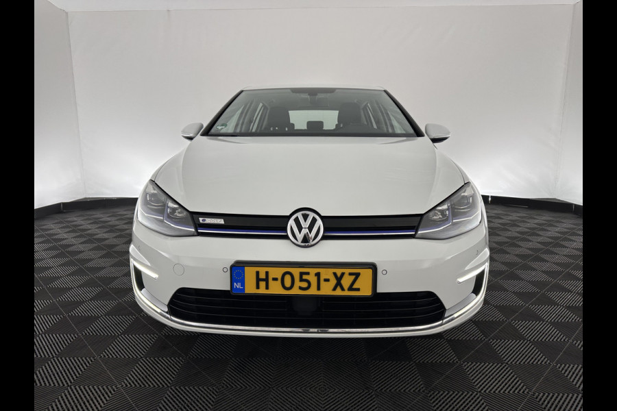 Volkswagen e-Golf (SOH-86%) Aut. *HEAT-PUMP | LUXURY-LEATHER | FULL-LED | NAVI-FULLMAP | CAMERA | HEATED-SPORTSEATS | ECC | CCS-FASTLOADER | PDC | CARPLAY | CRUISE | 16''ALU*